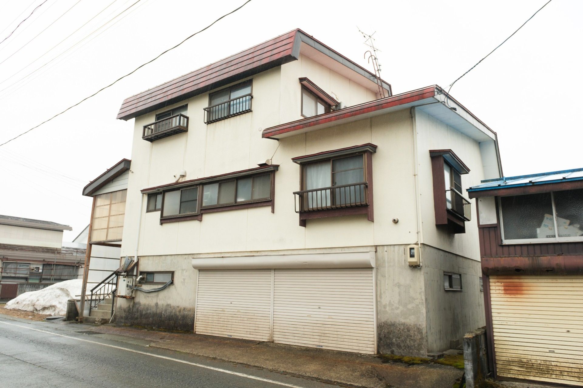 【シ26001】雪国の知恵と利便性が同居する、頼もしい住まい